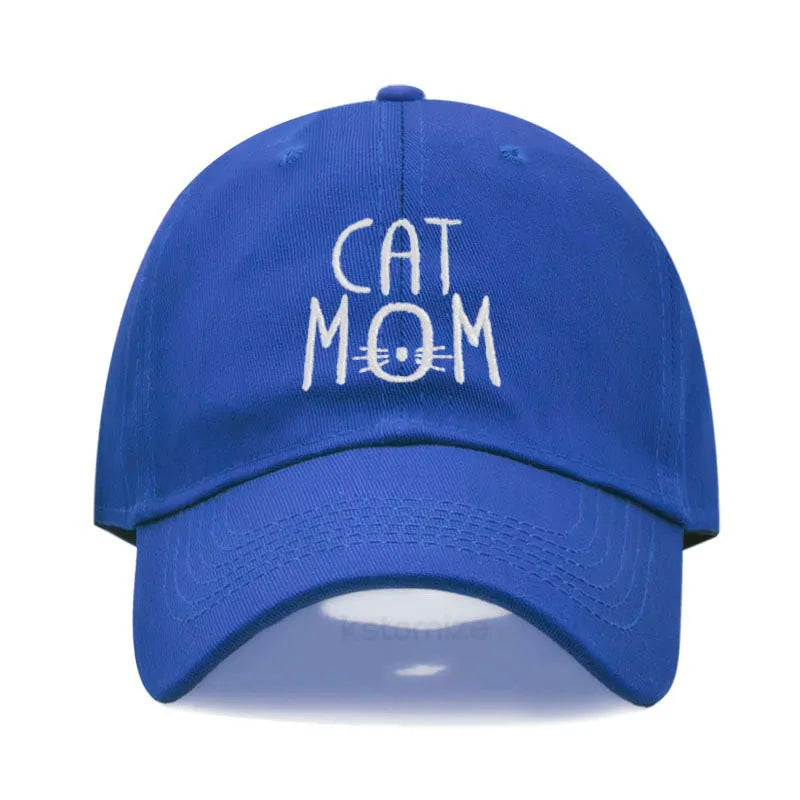 Cat Mom Pet - Lifestyle