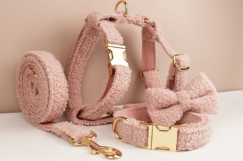 Teddy Ready - 4-Delige Set met Tuigje, Halsband, Riem en Strik - Roze