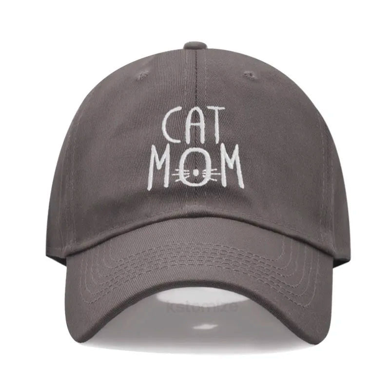 Cat Mom Pet - Lifestyle